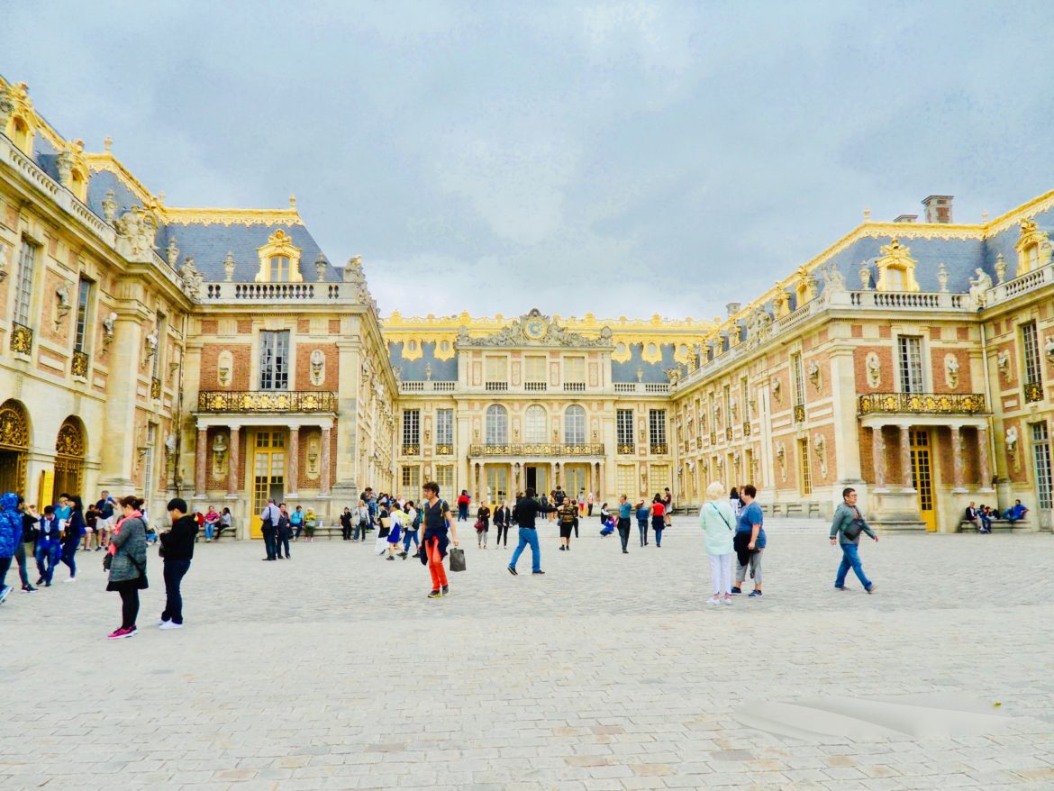 Versailles-Main-Entrance-Day -Trip- to -Versailles