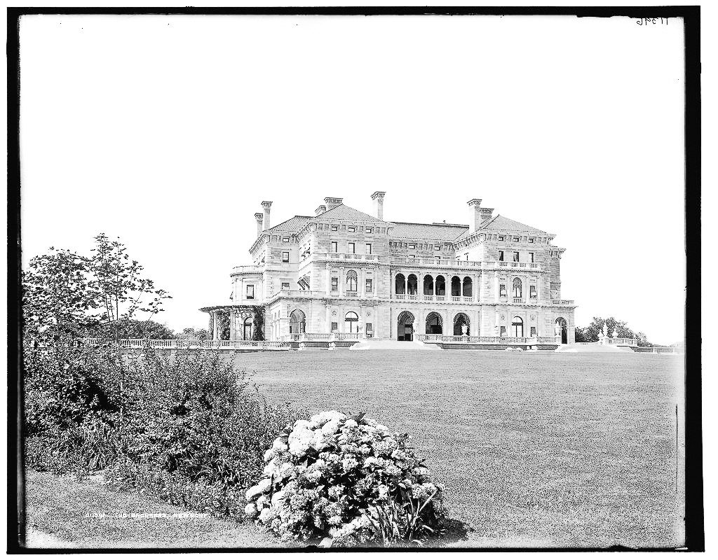 The Breakers Mansion in 1899/Public Domain Image